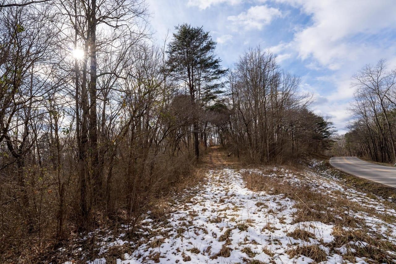 106 acres in Hocking County, Ohio