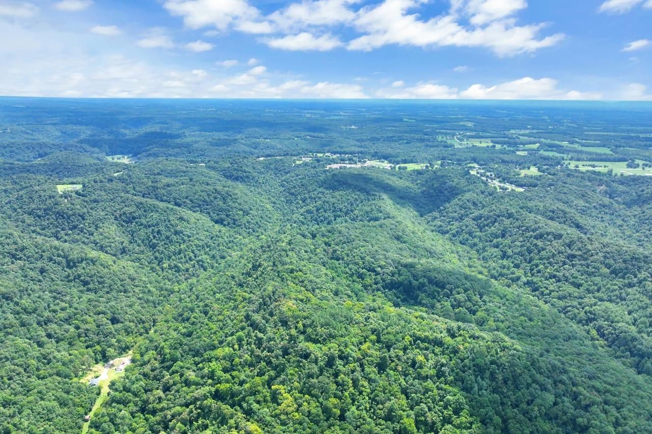 107 acres in Cannon County, Tennessee