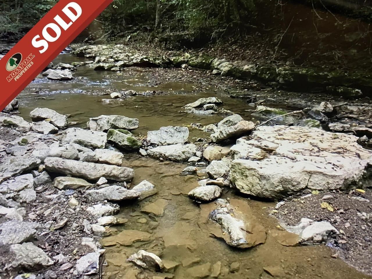 28 acres in County, Ohio