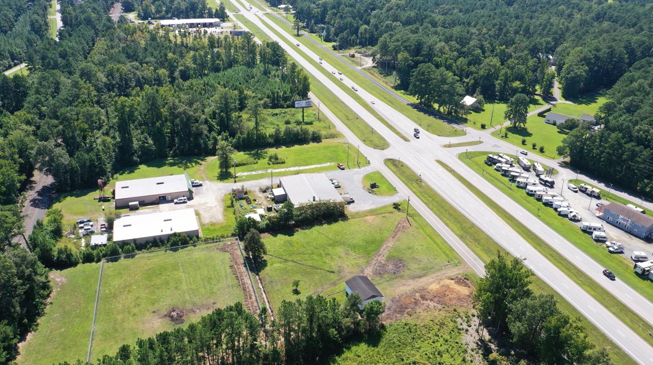 Landlocked NY741, Ferndale, NY 12734