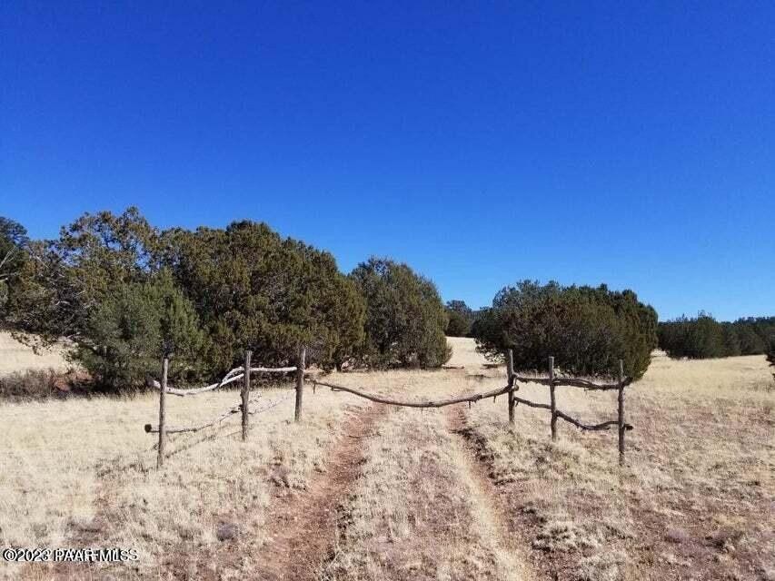 40 acres in Yavapai County, Arizona