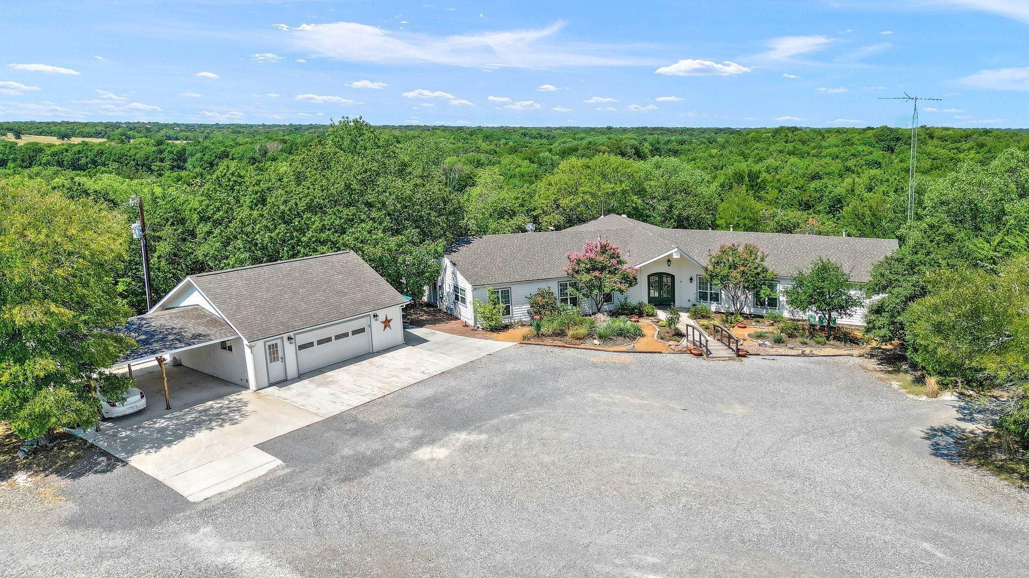 46.54 acres in Grayson County, Texas