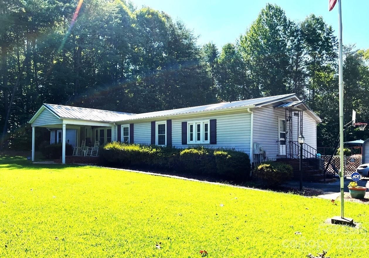 3.43 acres in Catawba County, North Carolina