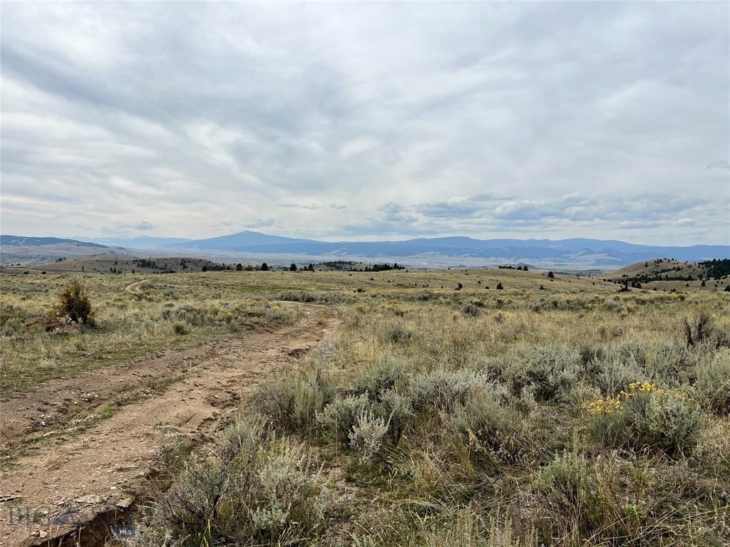 7.74 acres in Silver Bow County, Montana