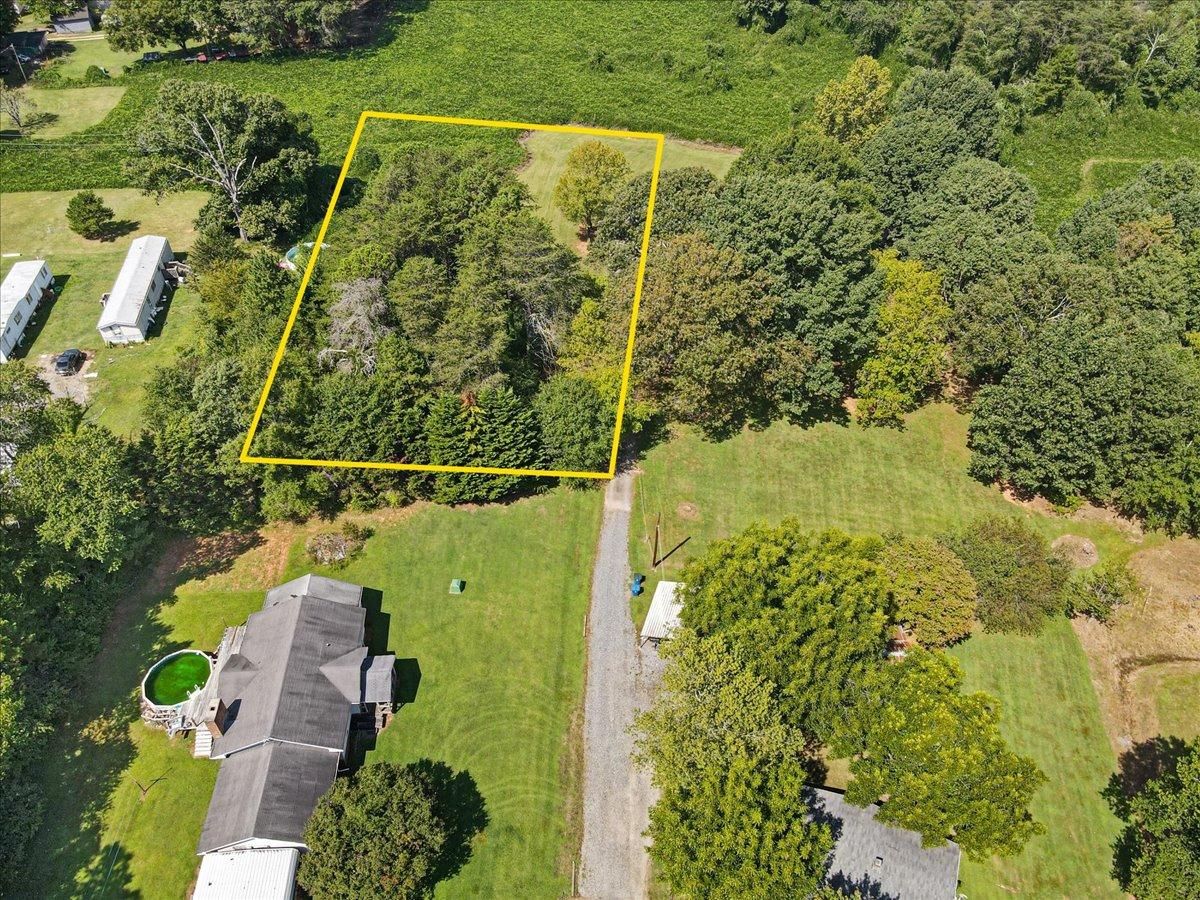 1.05 acres in Catawba County, North Carolina