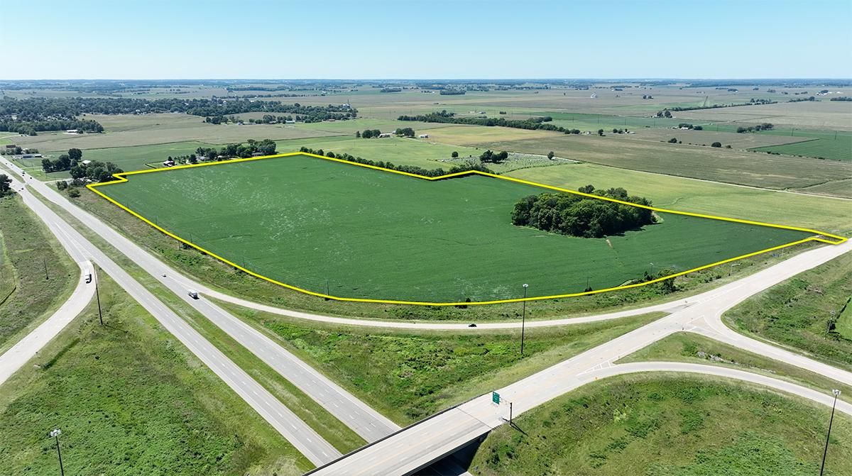 73 acres in Fort Branch, IN, 47648
