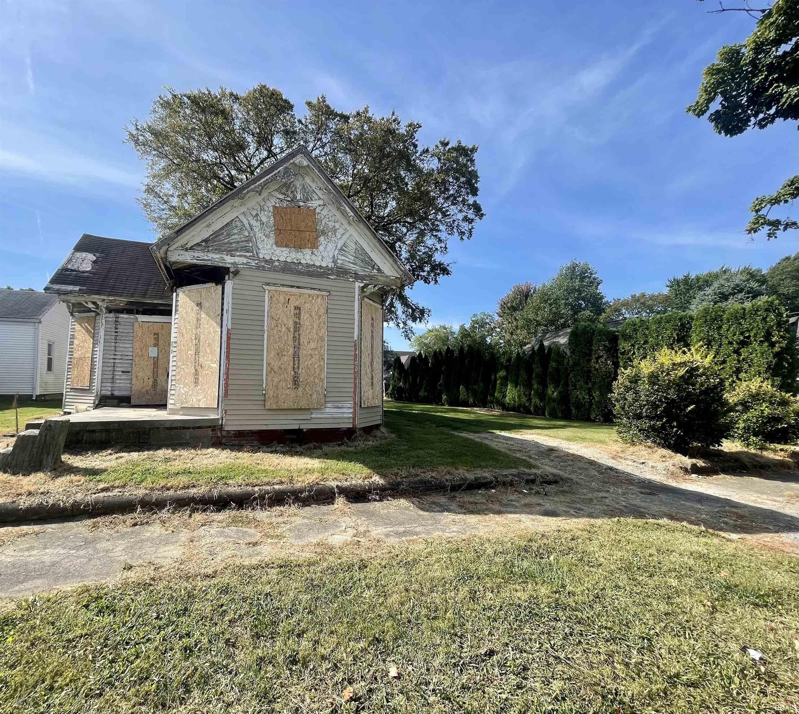 0.26 acres in Gibson County, Indiana