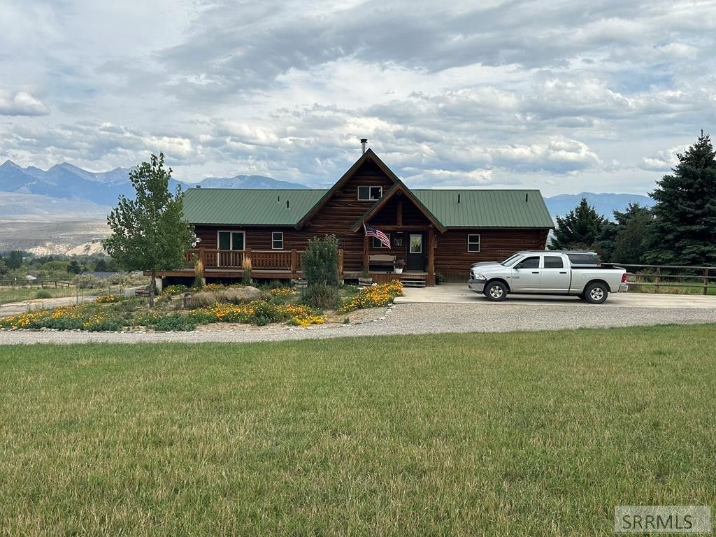 2 acres in Lemhi County, Idaho