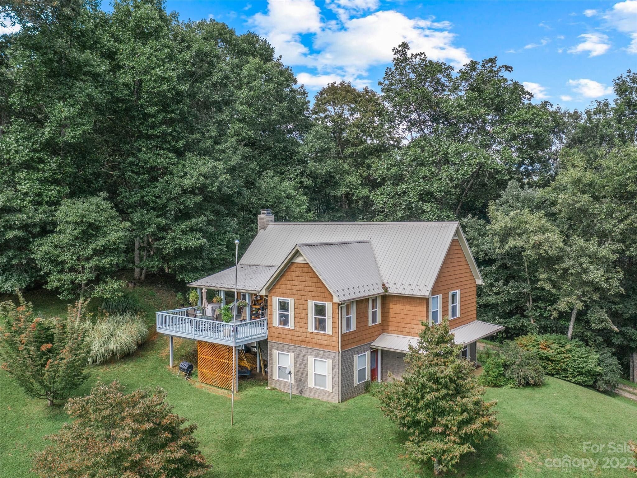 3.07 acres in Yancey County, North Carolina