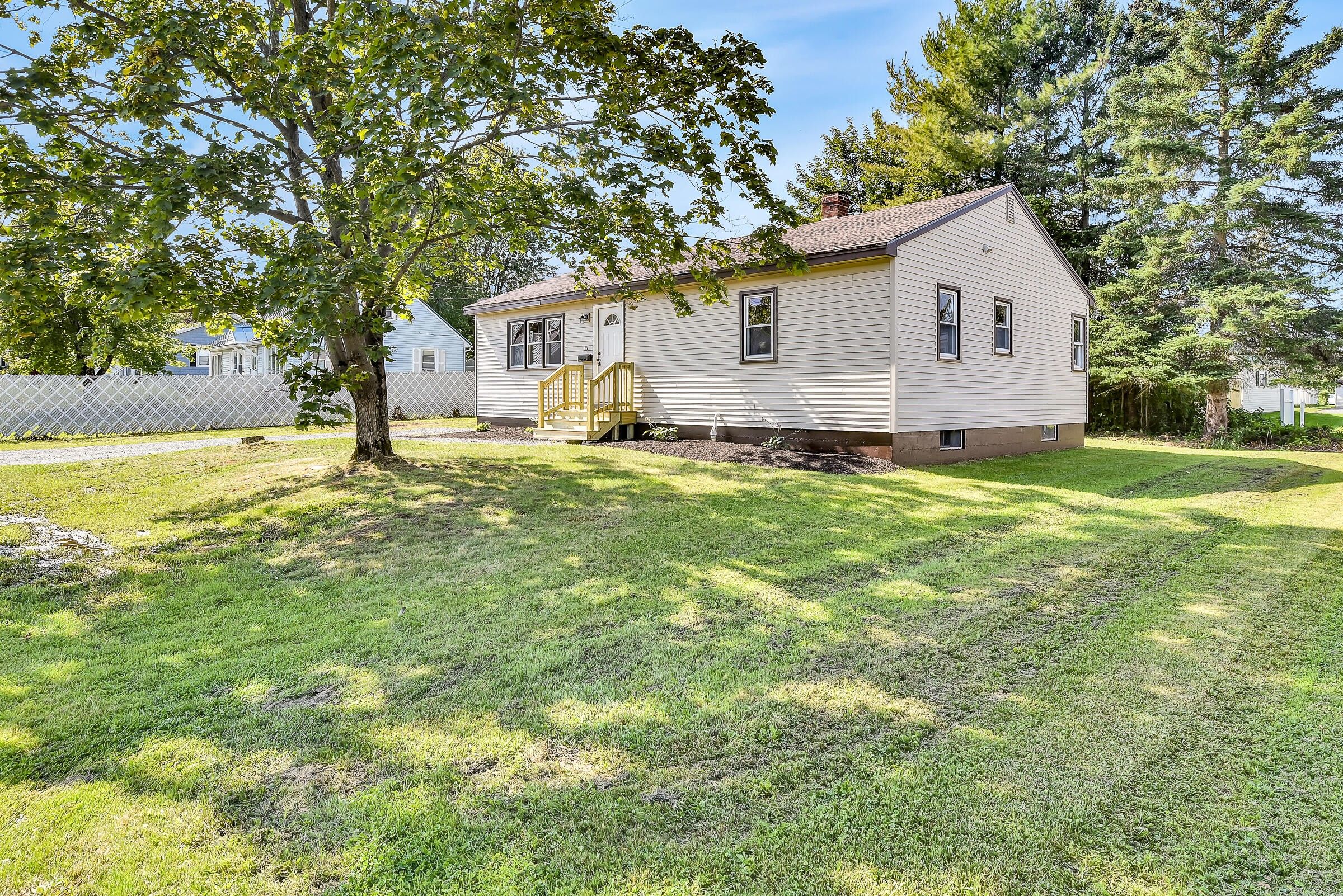 0.2 acres in Kennebec County, Maine