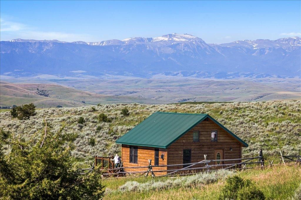 320 acres in Boyd, MT, 59013 MLS 341084