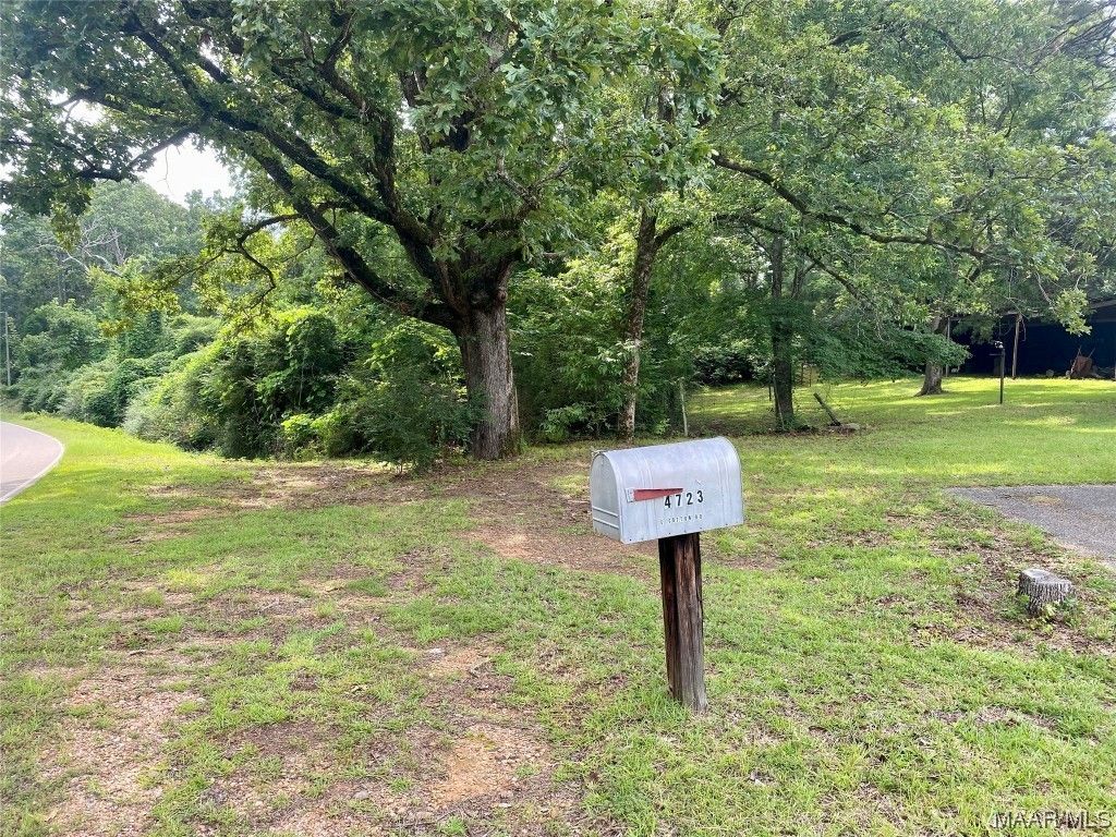 4.89 acres in Elmore County, Alabama