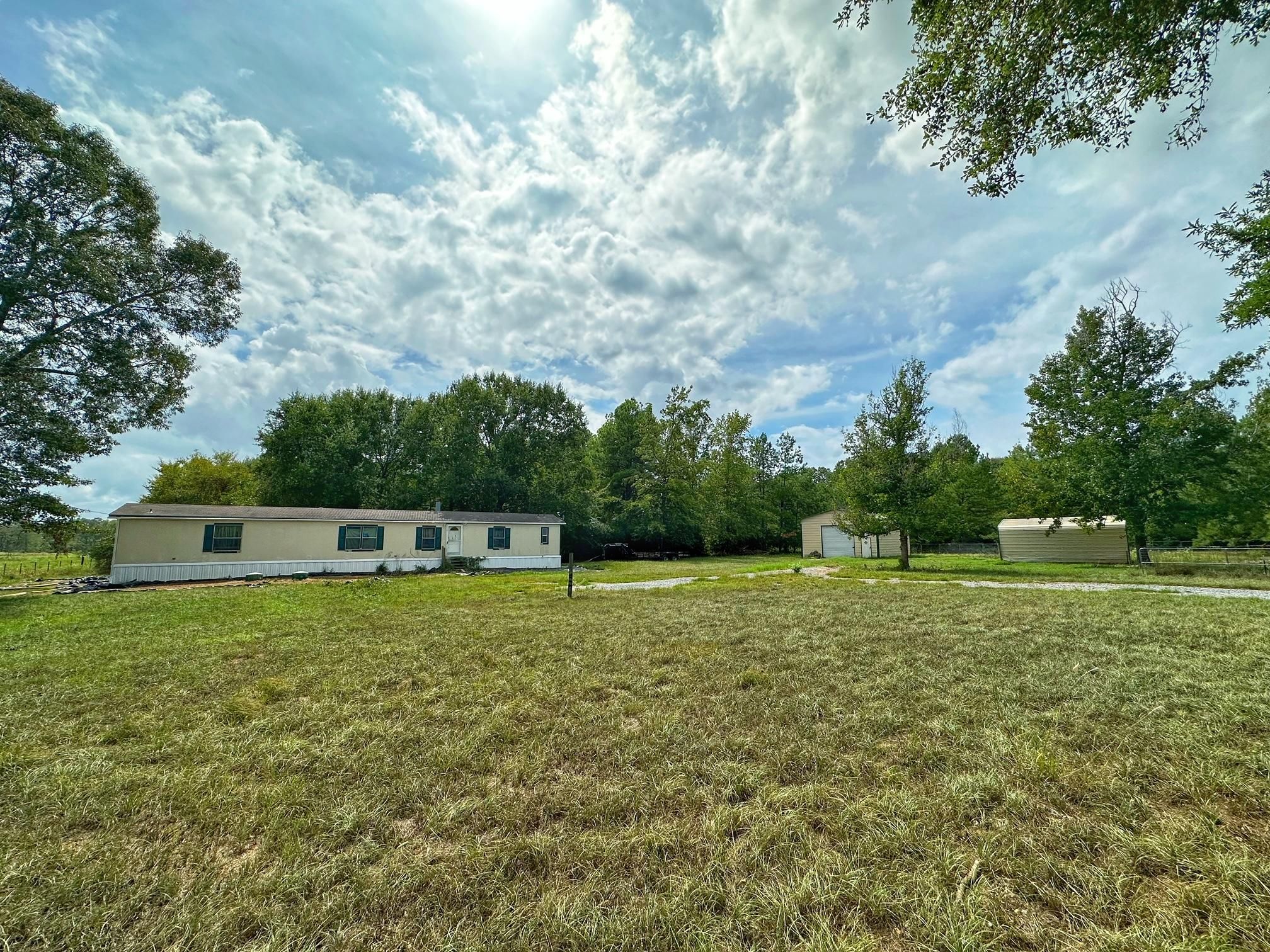 3246 County Road 146, Centerville, TX 75833