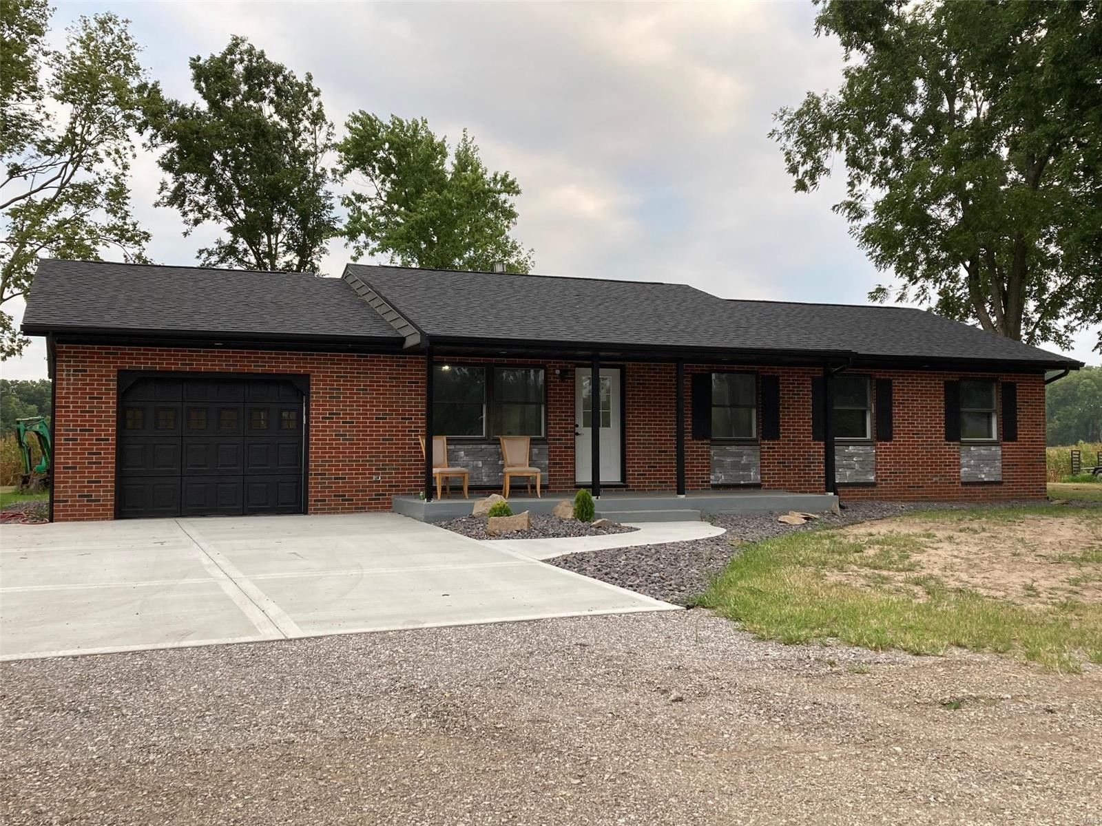 2 acres in Madison County, Illinois