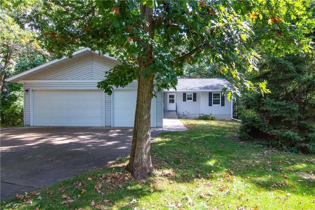 0.77 acres in Eau Claire County, Wisconsin