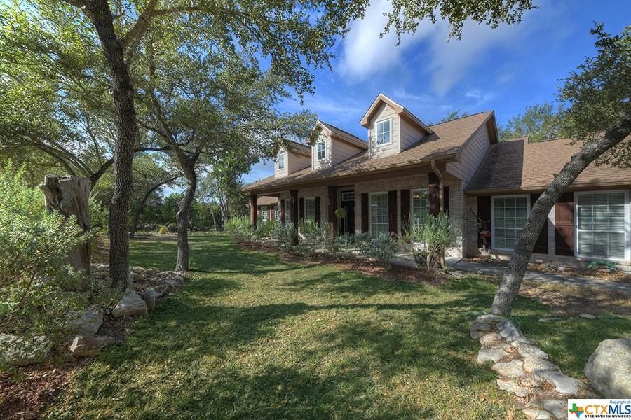 1.3 acres in Comal County, Texas