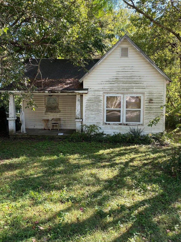 0.17 acres in Lawrence County, Missouri