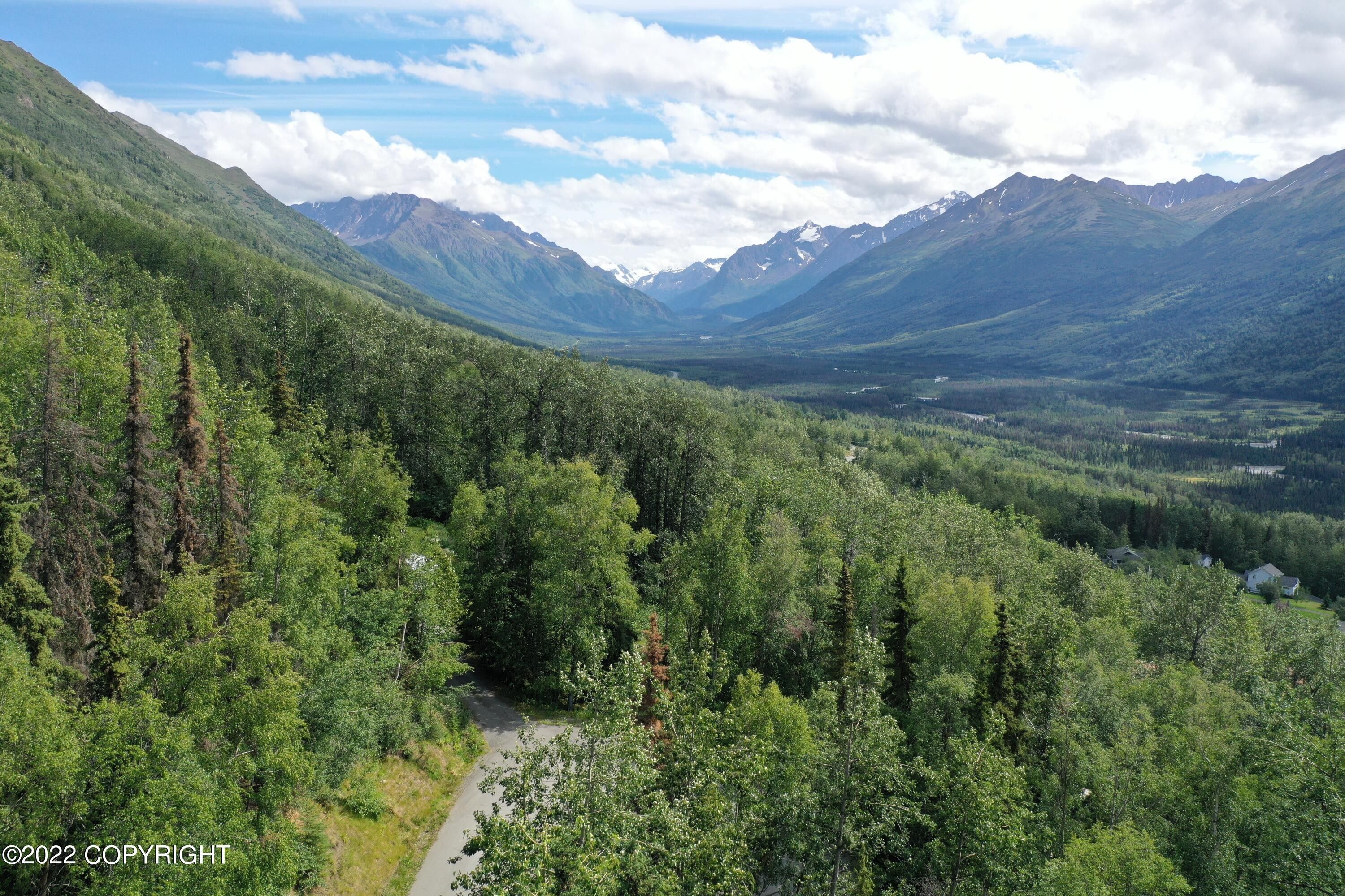 2 acres in Anchorage Borough, Alaska