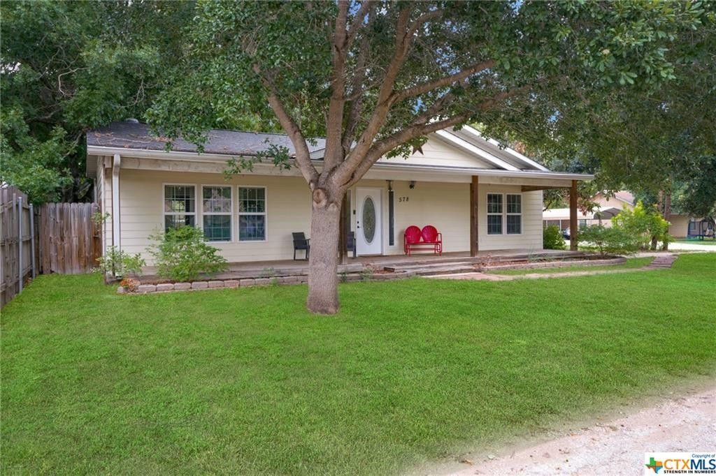 0.45 acres in Caldwell County, Texas