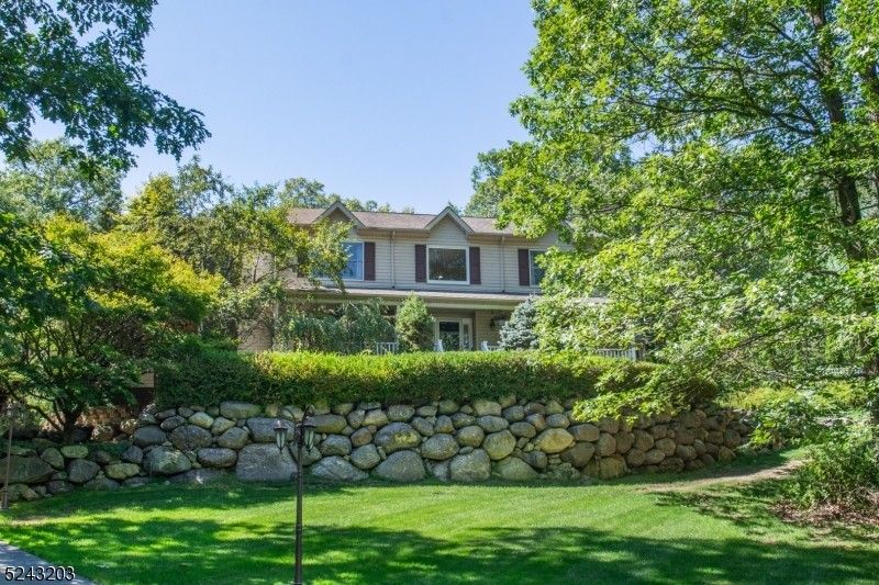 4.92 acres in Passaic County, New Jersey