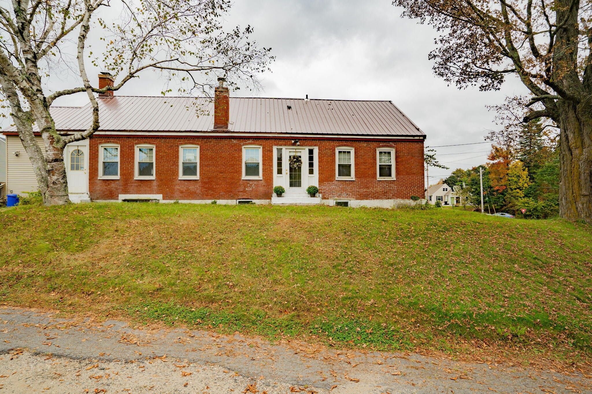 0.8 acres in Cumberland County, Maine