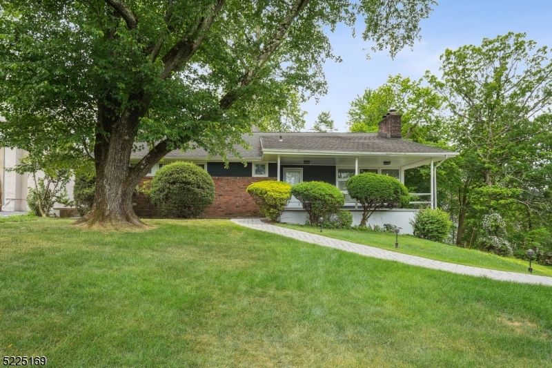 0.26 acres in Essex County, New Jersey