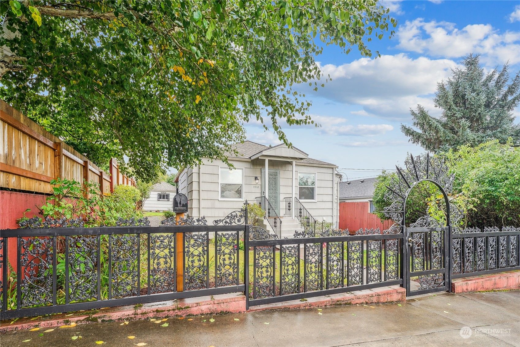 0.1 acres in Kitsap County, Washington