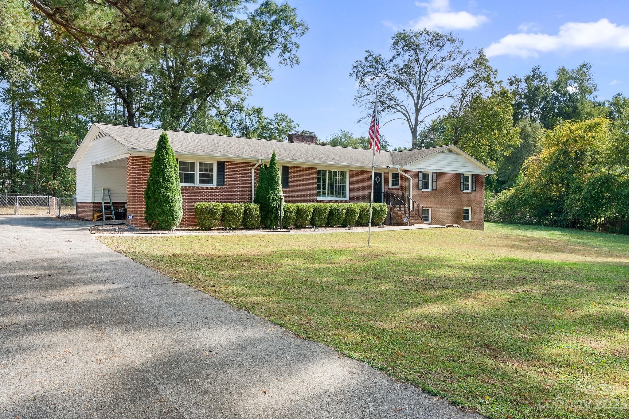 1.38 acres in Gaston County, North Carolina