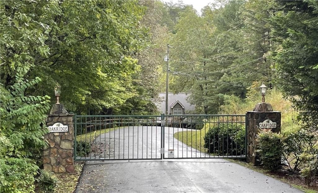 1.43 acres in Dawson County,