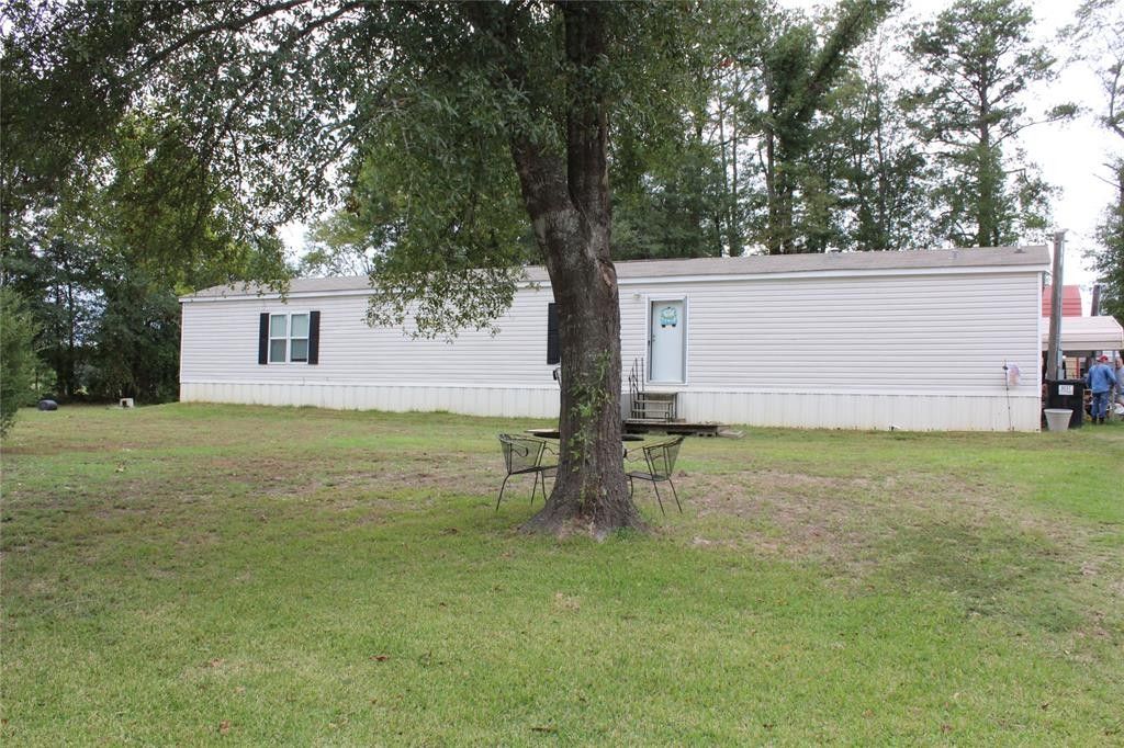 1.25 acres in ster Parish, Louisiana