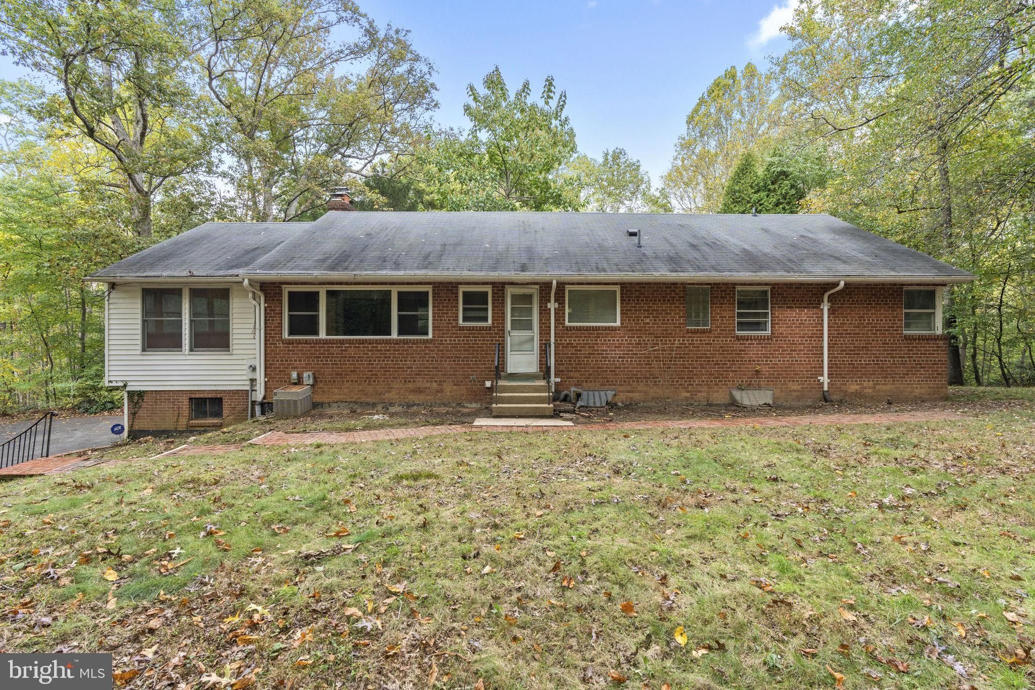 3 acres in Fairfax County, Virginia