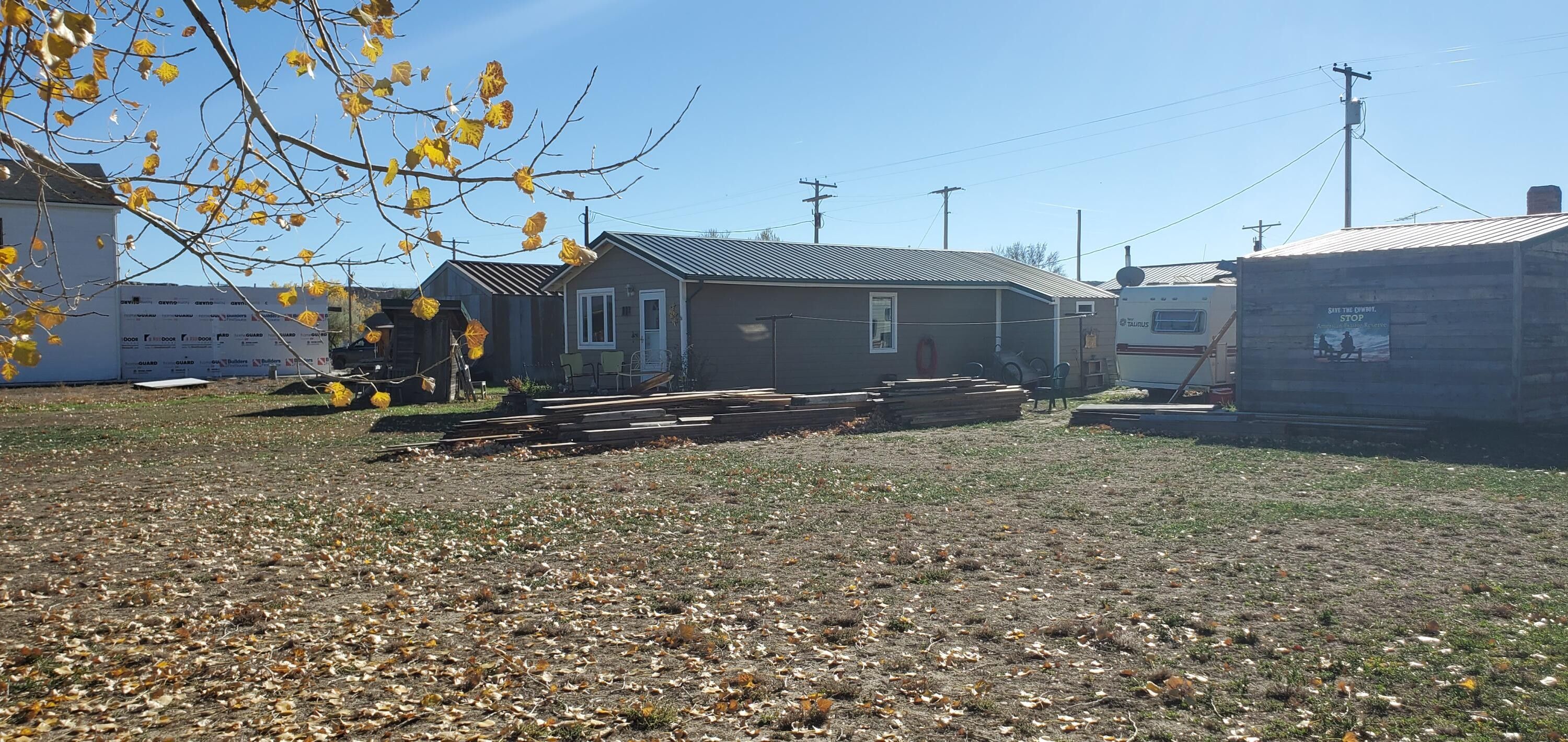 0.32 acres in Petroleum County, Montana