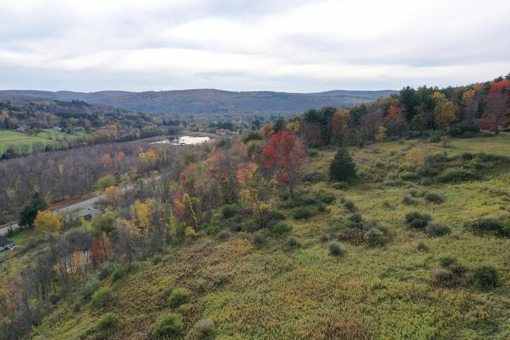 7 acres in Chemung County, New York