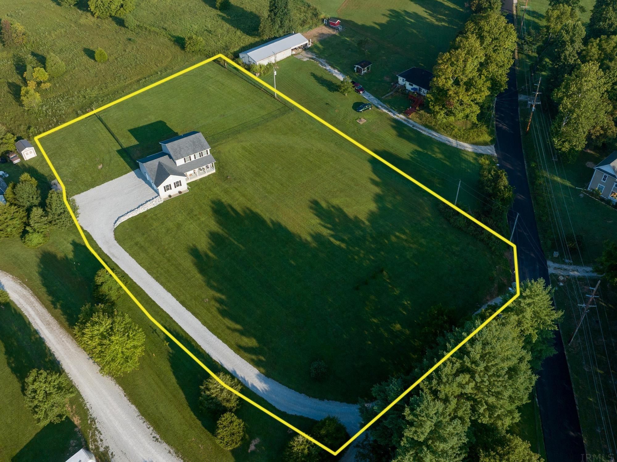 2 acres in Lawrence County, Indiana