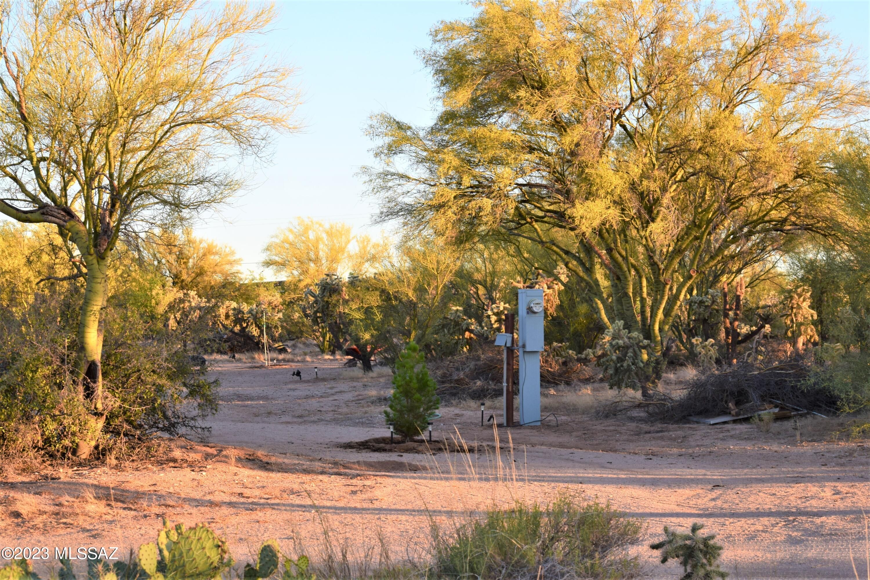 1.06 acres in Pima County, Arizona