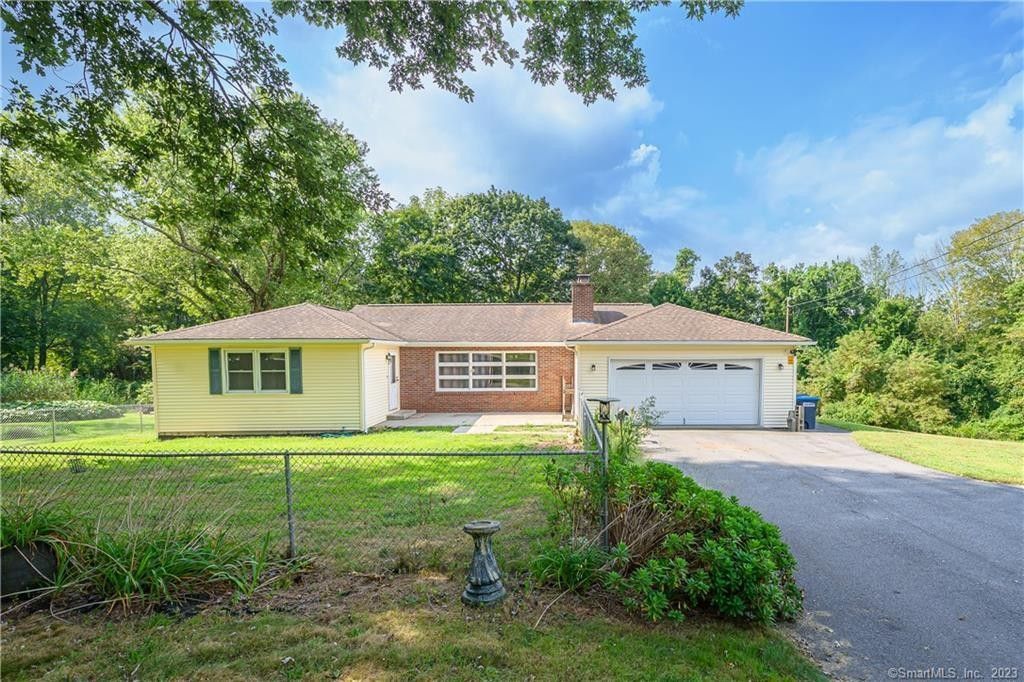 6 acres in Windham County, Connecticut