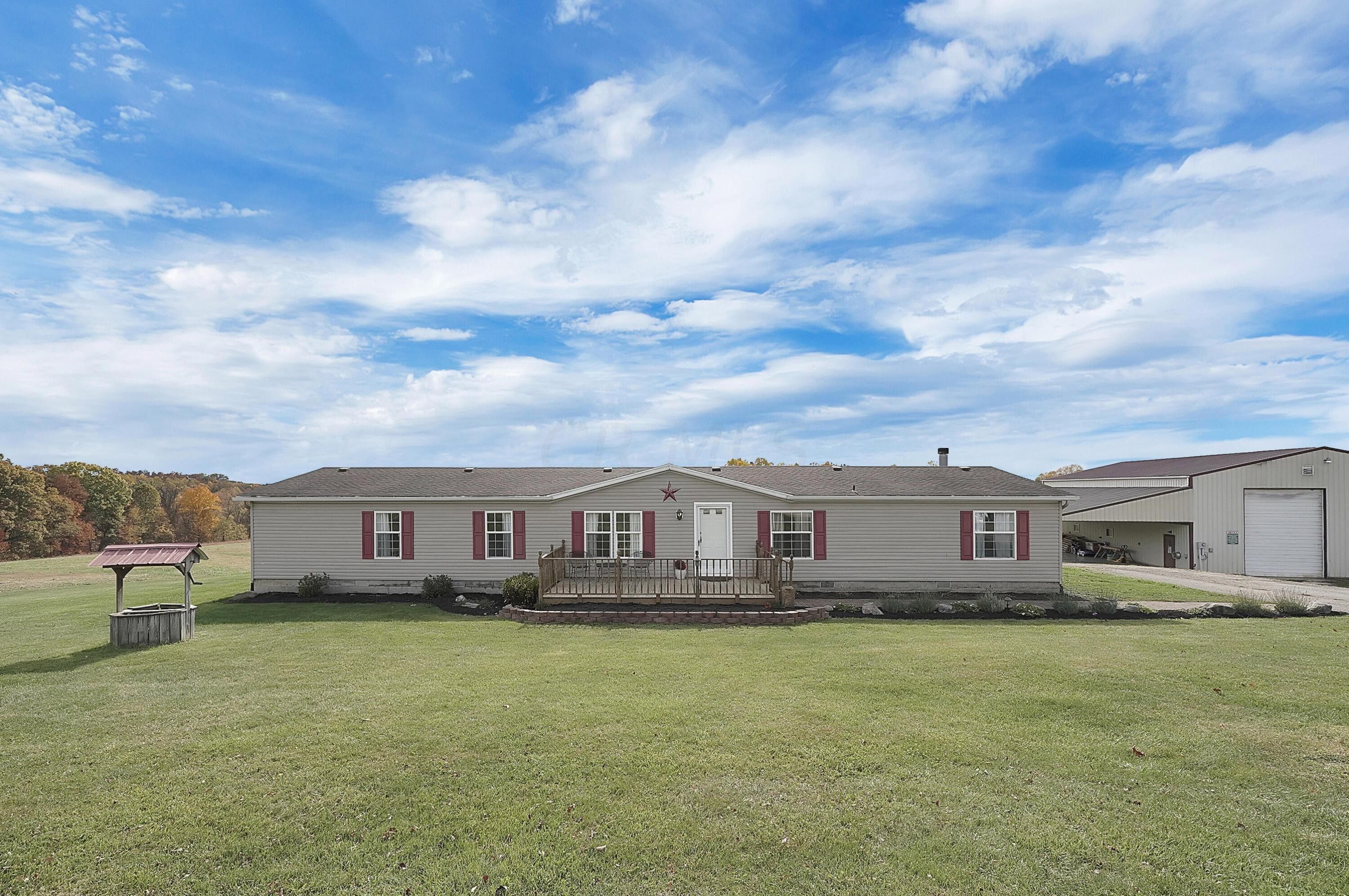 2.4 acres in Hocking County, Ohio