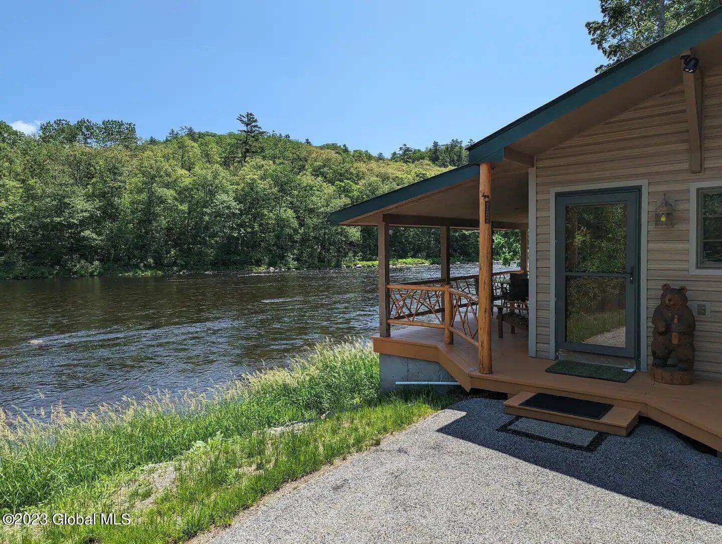 0.73 acres in Warren County, New York