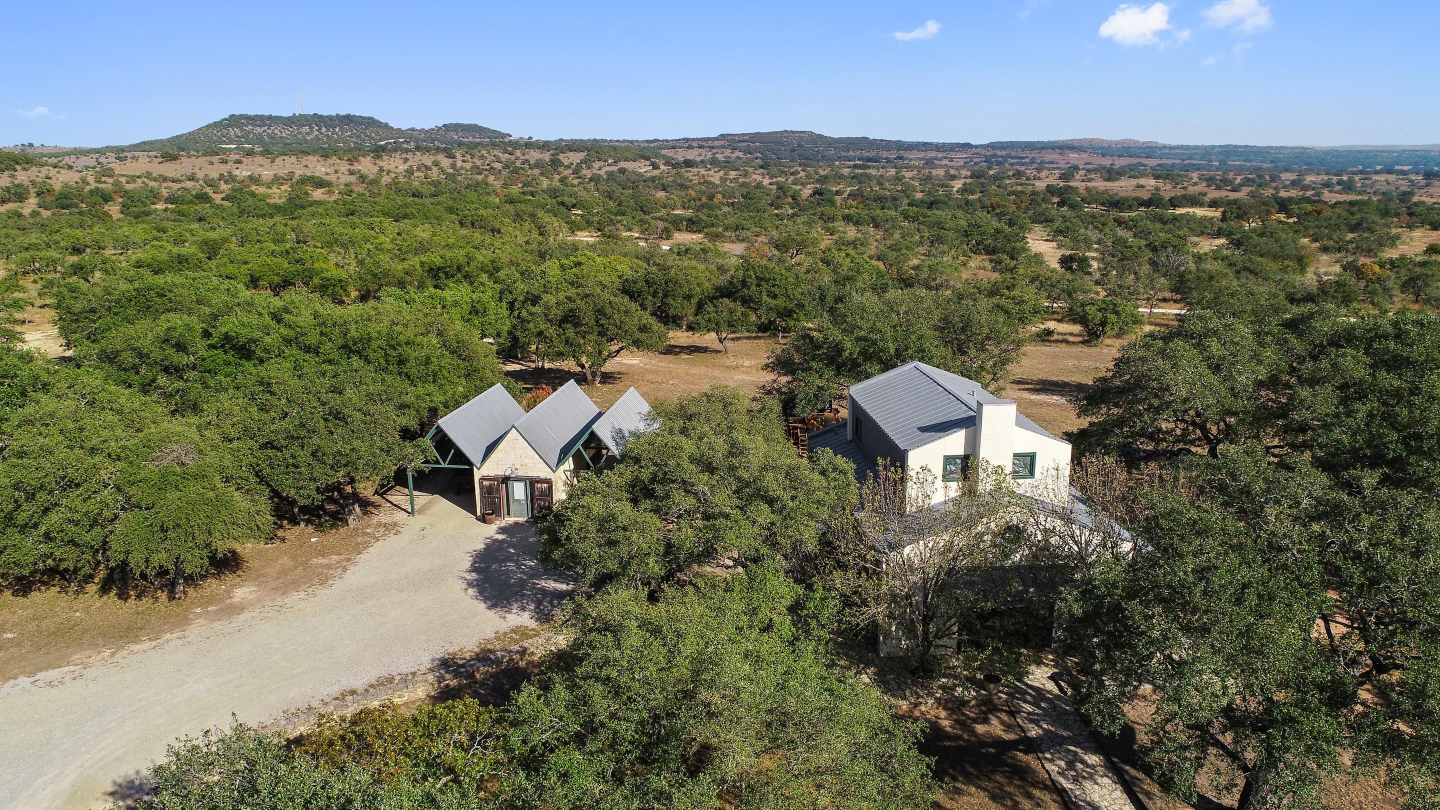 3101 Shovel Mountain Road, Round Mountain, TX 78663