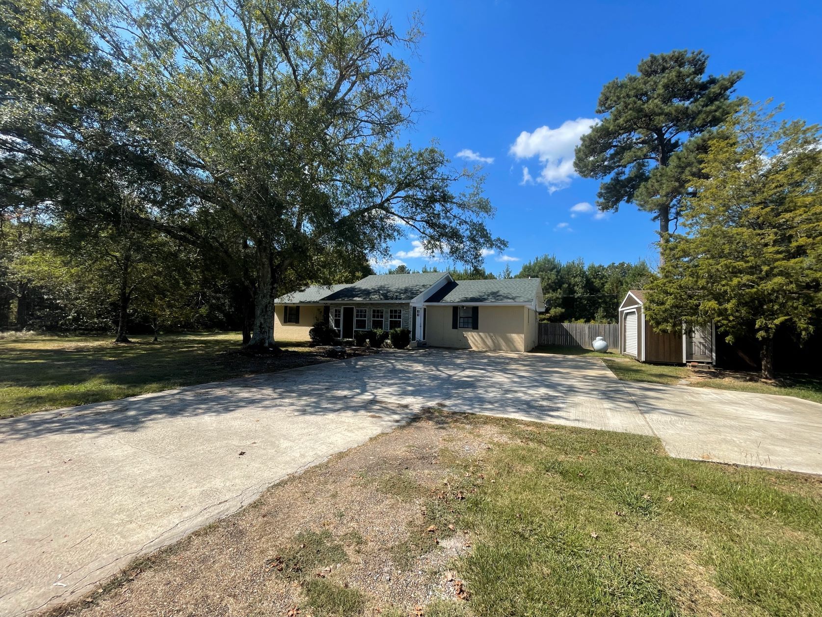 2.6 acres in Lowndes County, Mississippi