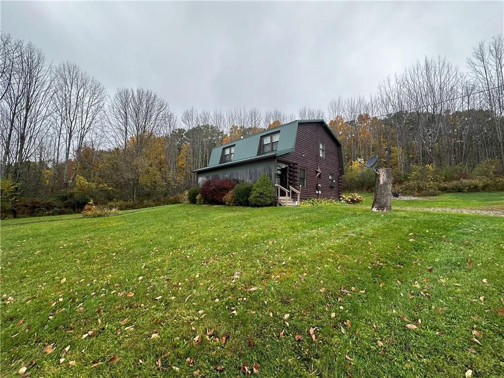 6.3 acres in Ontario County, New York