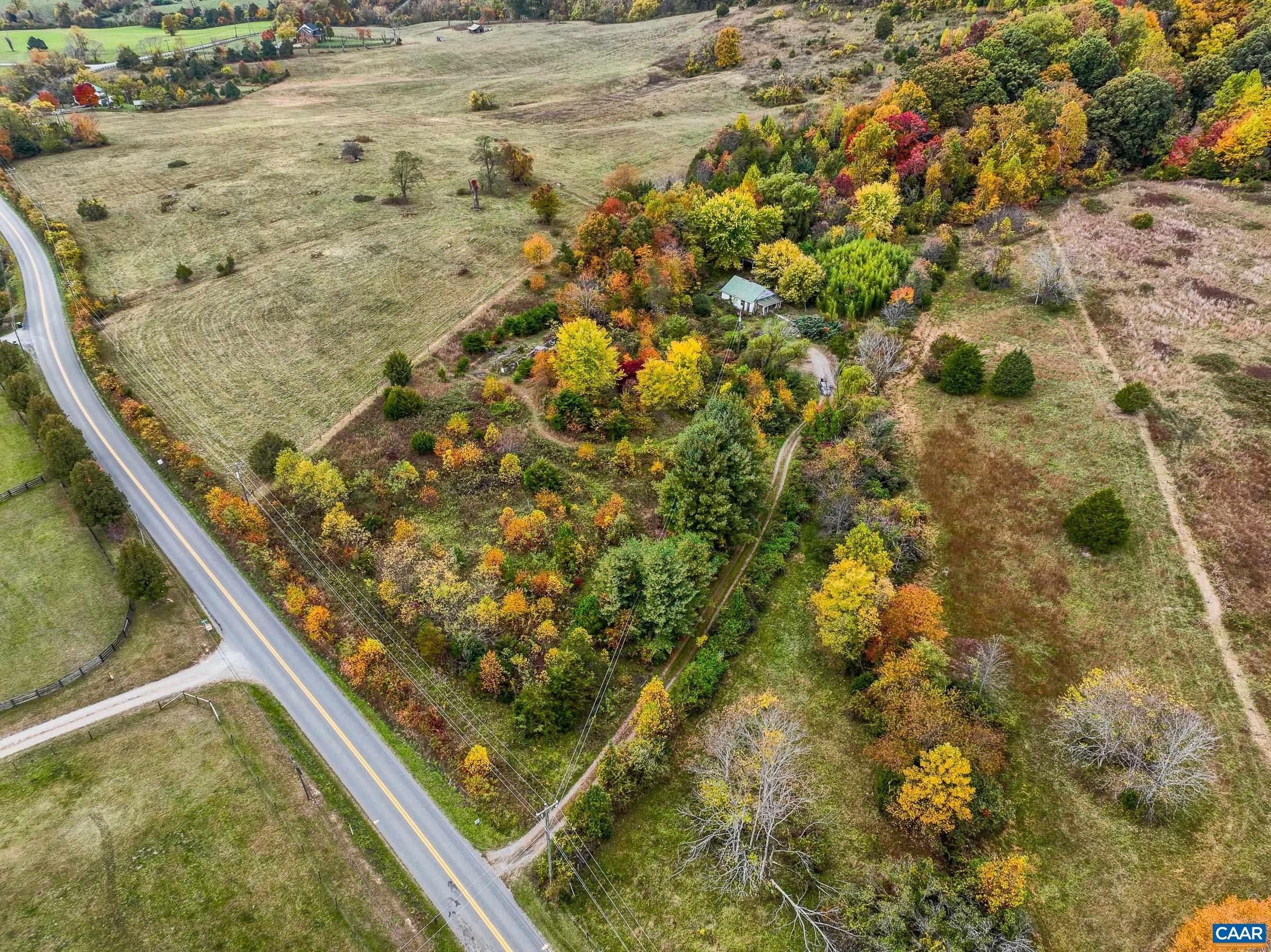 5 acres in Albemarle County, Virginia