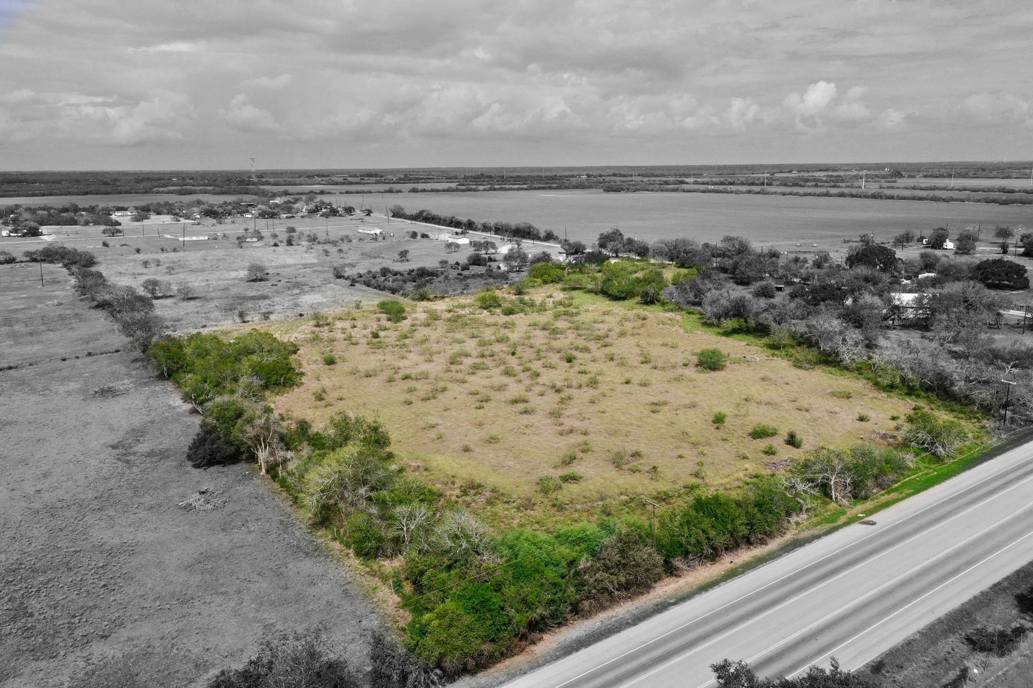 8 acres in Bee County, Texas