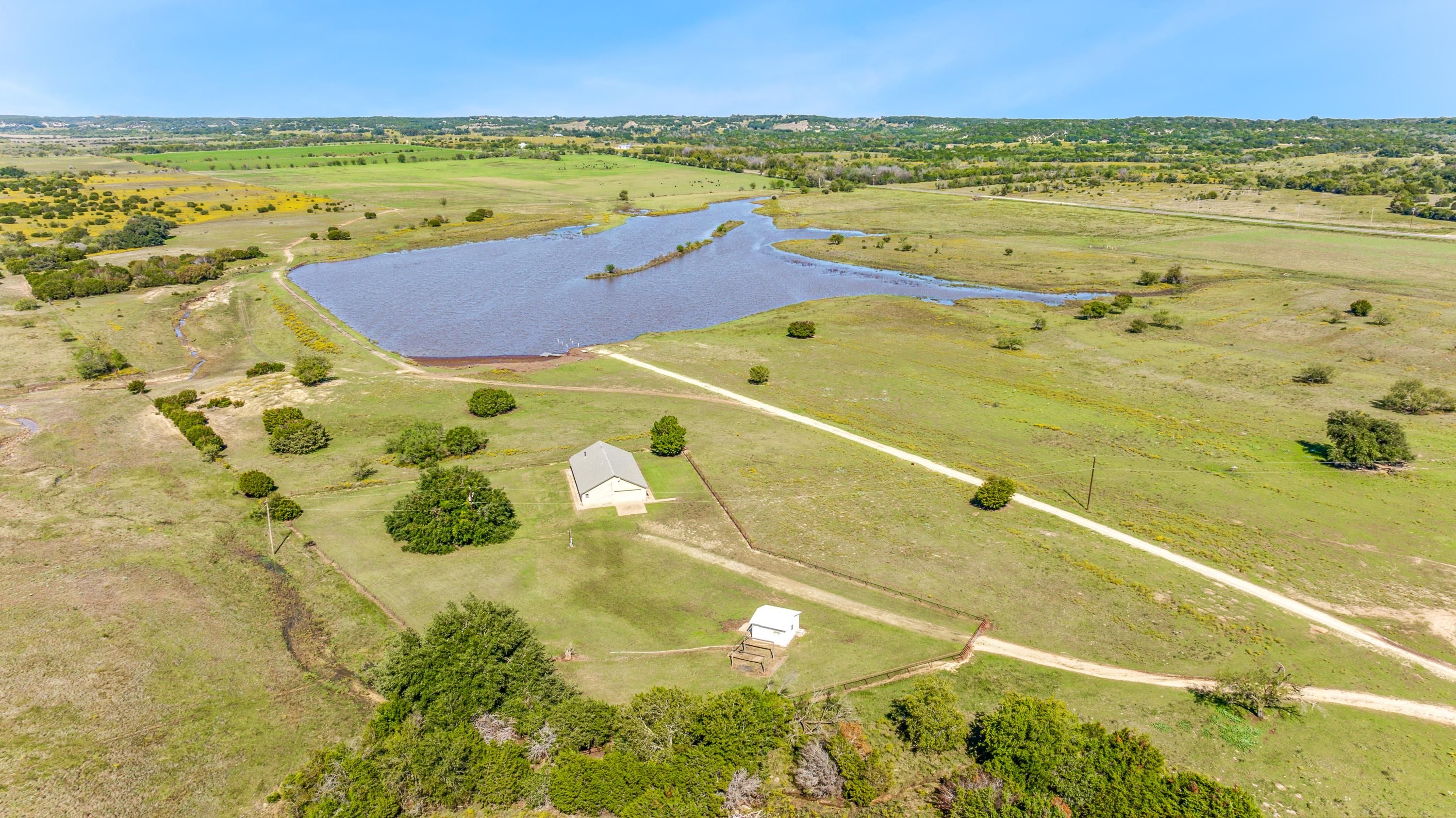 807 County Road 2540, Meridian, TX 76665