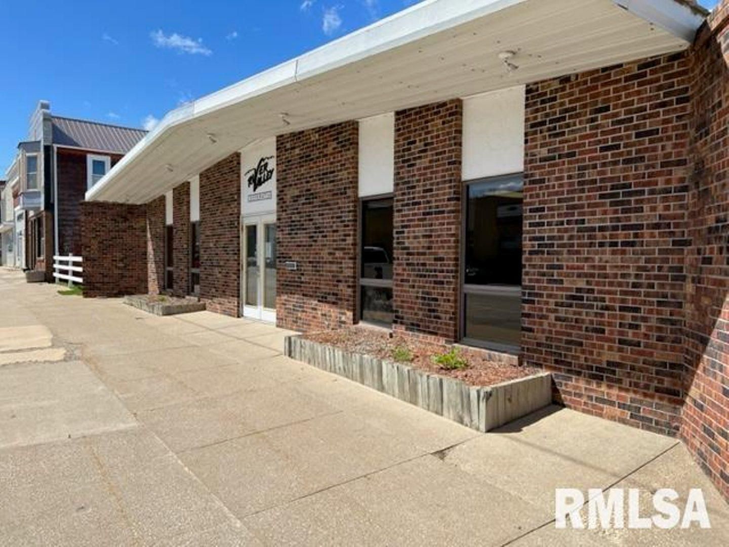 2.64 acres in Cedar County, Iowa