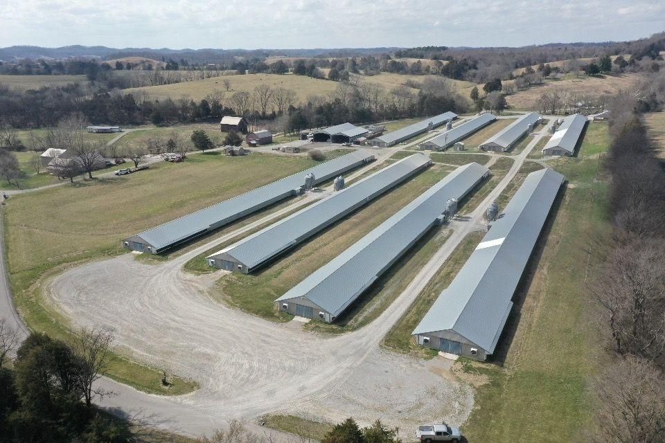 1031 Lewis Farm Road, Burkesville, KY 42717