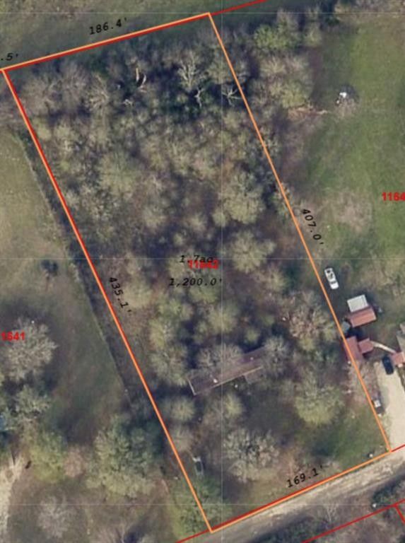 1.65 acres in Van Zandt County, Texas