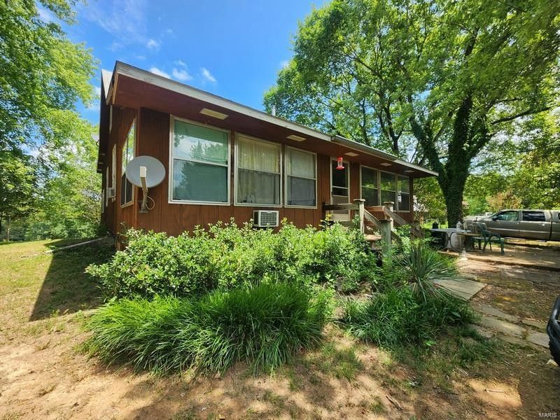 120 acres in Ripley County, Missouri