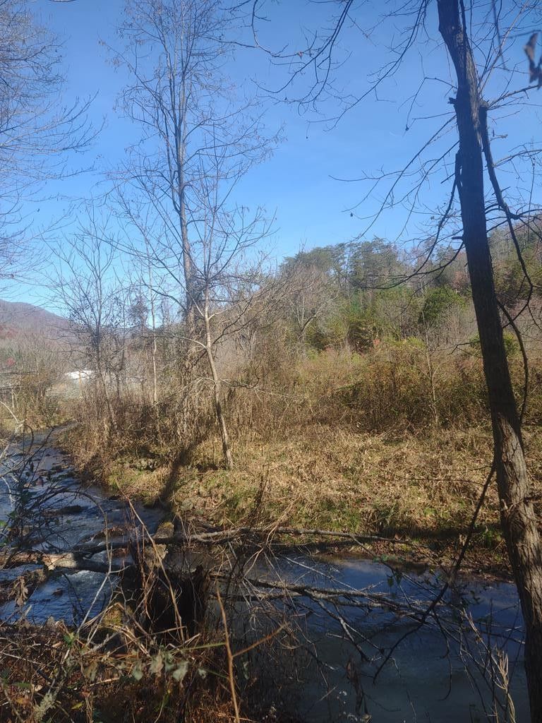 5.76 acres in Swain County, North Carolina