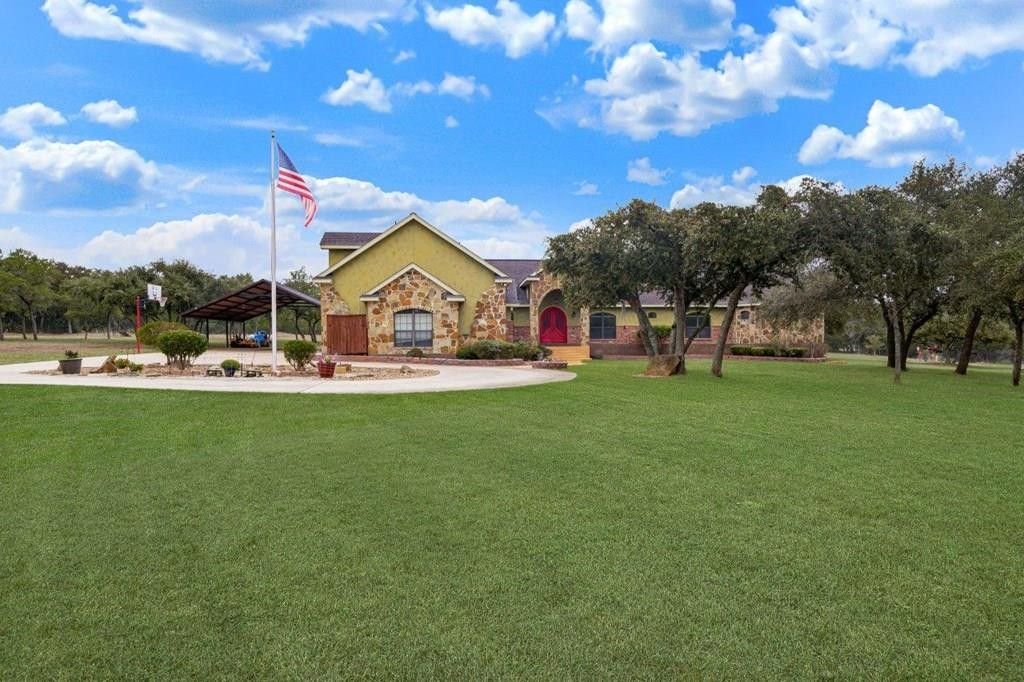 5 acres in Bexar County, Texas